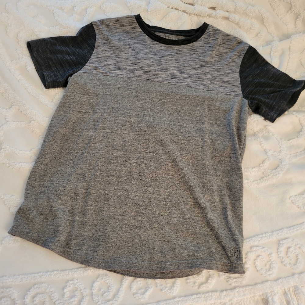 American Eagle Mens Short Sleeve Shirt Medium Outfitters